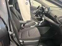 begagnad Mazda 2 2Hybrid Centre-Line, Facelift, Backkamera, Adaptiv fart 2024, Halvkombi