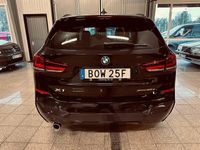 begagnad BMW X1 xDrive 25e M-sport Navi HUD Backkamera Keyless Moms