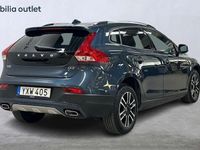 begagnad Volvo V40 CC D3 Adv Edition VOC Navi P-värm 2019, Kombi