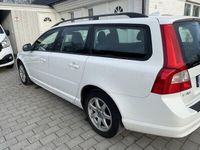 begagnad Volvo V70 D3 Kinetic Euro 5