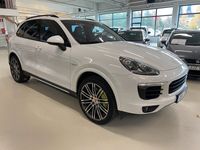 begagnad Porsche Cayenne S E-Hybrid E- TipTronic S Sport Chrono 416hk