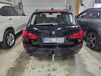 Begagnad BMW 520 184 HK (135 kW) 2012 Svart Kombi