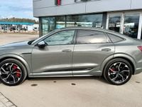 Begagnad Audi SQ8 Sportback e-tron S-Line 370 kW (504 HK) 2023 Grå SUV