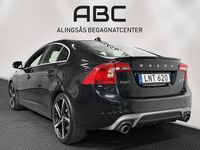 Begagnad Volvo S60 R-Design 230 HK (169 kW) 2014 Svart Sedan