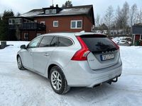 Begagnad Volvo V60 Momentum 181 HK (133 kW) 2015 Kombi