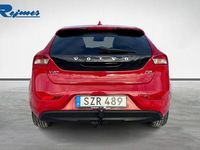 Begagnad Volvo V40 Kinetic 120 HK (88 kW) 2015 Röd Kombi