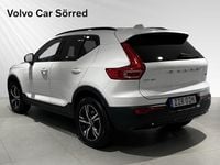 Begagnad Volvo XC40 Plus 163 HK (119 kW) 2024 Vit SUV