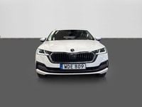 Begagnad Skoda Octavia Style 110 HK (80 kW) 2022 Vit Kombi