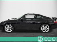 begagnad Porsche 996 Carrera 4 18" TAKLUCKA UNIKT SKICK 2002, Sportkupé