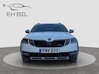 Begagnad Skoda Octavia Scout 184 HK (135 kW) 2018 Vit Kombi