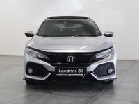 Begagnad Honda Civic 182 HK (133 kW) 2018 Silver Halvkombi