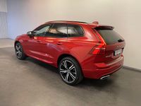 Begagnad Volvo XC60 R-Design 303 HK (222 kW) 2020 Röd SUV