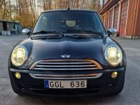 begagnad Mini Cooper Cabriolet Convertible Sidewalk Euro 4