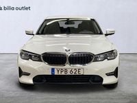 Begagnad BMW 330 Sport Line 292 HK (214 kW) 2020 Vit Sedan