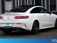 Begagnad Mercedes E300 AMG 258 HK (189 kW) 2021 Vit Sportkupé