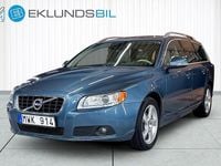 Begagnad Volvo V70 Summum 180 HK (132 kW) 2012 Blå Kombi
