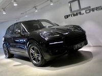 begagnad Porsche Cayenne E-Hybrid 470HK Facelift Pano MOMS Ny-Bil
