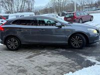 Begagnad Volvo V40 116 HK (85 kW) 2014 Grå Halvkombi