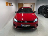 Begagnad VW Golf VII R 301 HK (221 kW) 2016 Röd Kombi