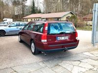 begagnad Volvo V70 2.4 140HK BUSINESS / DRAG