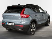 Begagnad Volvo XC40 Core 175 kW (238 HK) 2023 Grå SUV