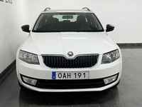 begagnad Skoda Octavia 1.6 TDI 4x4/ Drag/ M&K Värmare/ S&V Hjul