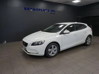 Begagnad Volvo V40 Kinetic 116 HK (85 kW) 2014 Vit