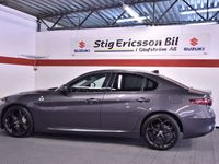 begagnad Alfa Romeo Giulia 2.0 Turbo 16V Super 200hk TOPPSKICK