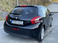begagnad Peugeot 208 Fint skick, ny servad