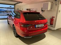 begagnad Skoda Superb iV Kombi 2024 SPORTLINE 1,4 TSI IV 218 H