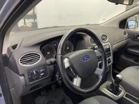 begagnad Ford Focus Kombi 1.6 Ti-VCT Euro 4