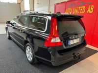begagnad Volvo V70 Ny besik,kamrem bytt,D3 Geartronic Summum Euro 5