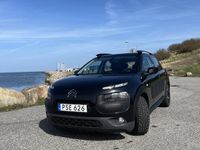 begagnad Citroën C4 Cactus 1.2, svart, årsskatt 360 kr