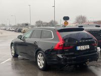 begagnad Volvo V90 D4 AWD Aut+HeadUp Advanced Edition*Moms*