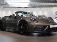 Begagnad Porsche 911 Carrera 4 GTS 2024 Flerfärgad Cab