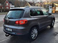 Begagnad VW Tiguan 140 HK (102 kW) 2008 SUV
