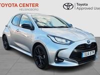 Begagnad Toyota Yaris Hybrid Style 117 HK (86 kW) 2023 Silver Halvkombi