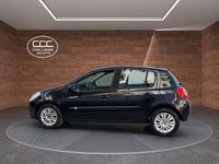 begagnad Renault Clio Halvkombi 1.6 Årsskatt 1856 kr 3år Räntefritt