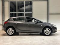 begagnad Opel Astra 1.4 Turbo Automat P-sensorer 140hk Nyservad S+V