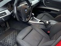 begagnad BMW 320 d Sedan Comfort Euro 5
