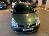 begagnad Renault Clio Sport Tourer 1.6 / Automat / 5099 mil / Ny BES