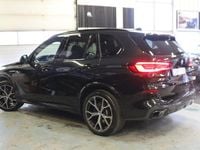 Begagnad BMW X5 Shadowline 394 HK (289 kW) 2022 Safirsvart metallic SUV
