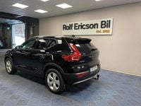 Begagnad Volvo XC40 Momentum 129 HK (94 kW) 2021 Svart SUV