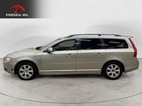 Begagnad Volvo V70 Momentum 145 HK (106 kW) 2009 Ljusbrun Kombi