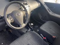 begagnad Toyota Yaris Ny skattad och besiktad