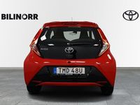 begagnad Toyota Aygo Aygo1,0 5D MM/T X-PLAY V-HJUL