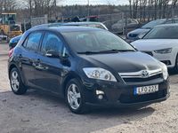 begagnad Toyota Auris Hybrid e-CVT 136hk Keyless 1 Ägare