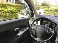 begagnad Toyota Urban Cruiser 1.33 Dual VVT-i Euro 4 - Läs texten
