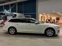 Begagnad Volvo V90 150 HK (110 kW) 2017 Vit Kombi