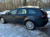 begagnad Alfa Romeo 159 Sportwagon 1.9 JTDM 16V Q-Tronic 150hk